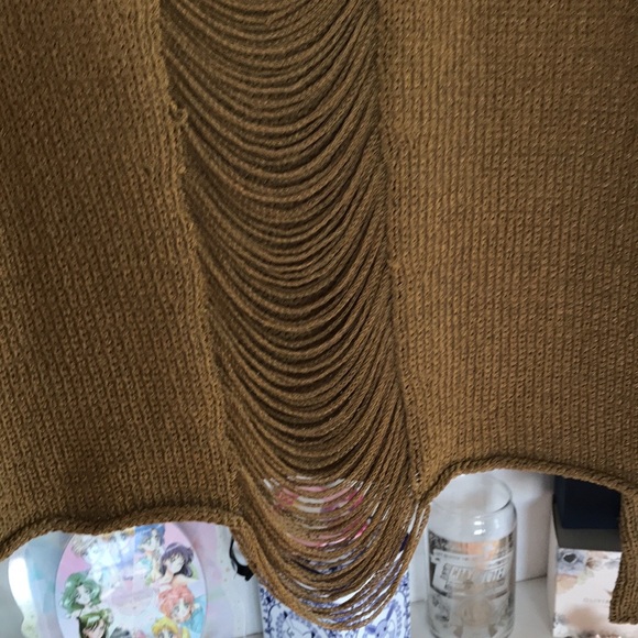 REBECCA MINKOFF Shredded Back Long Sleeve Knit Top - Picture 15 of 16